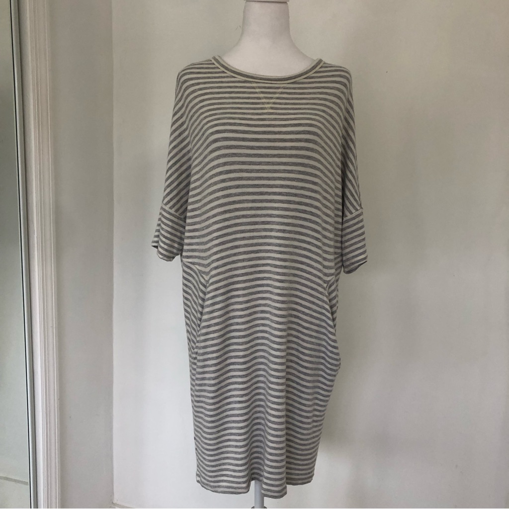 Lou & Grey Women White/Grey Striped Boat Neck Dolman Sleeve Midi Dress L Pockets